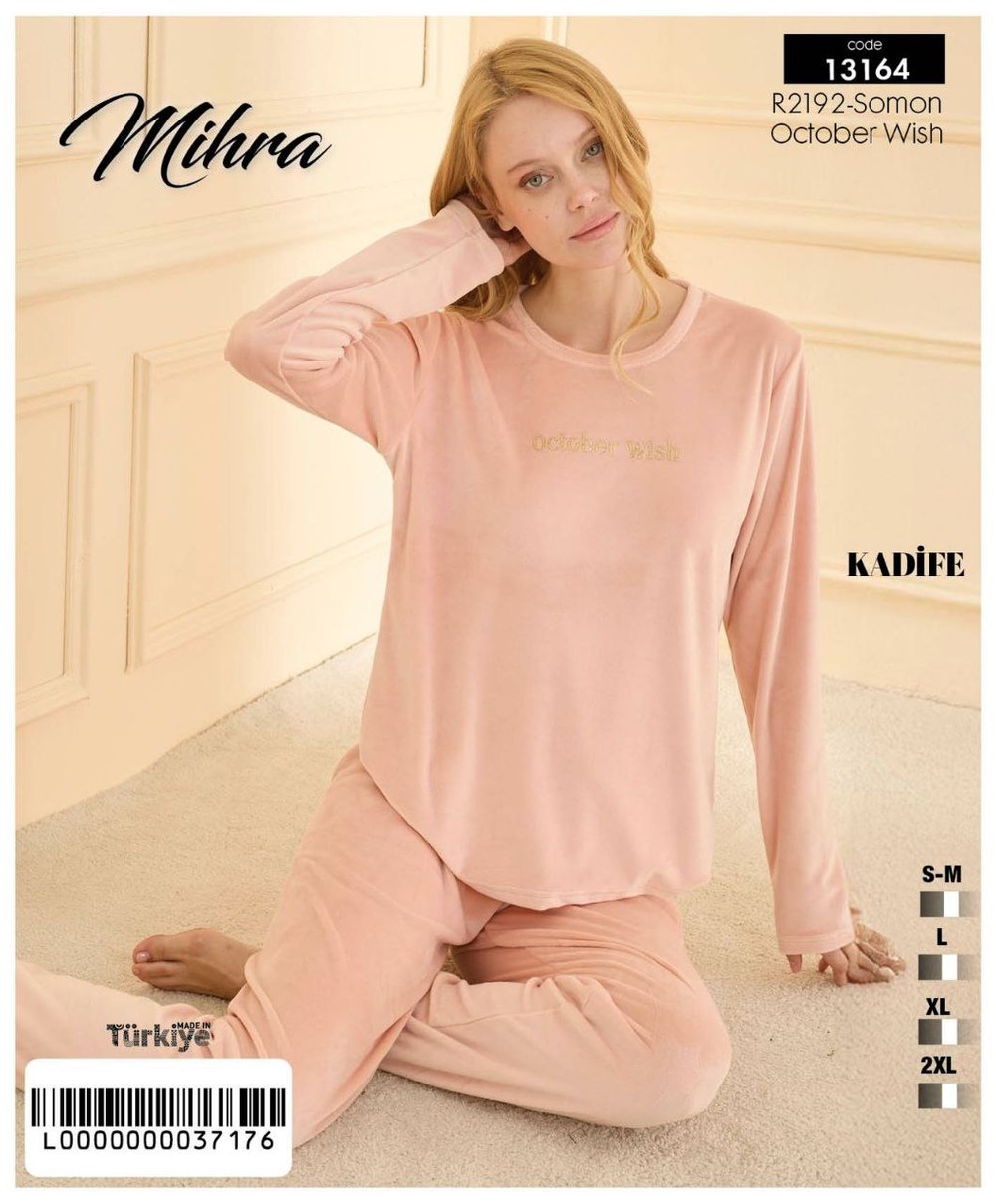 Mihra Fıransız Kadife Pijama Takımı 13164 + PUDRA