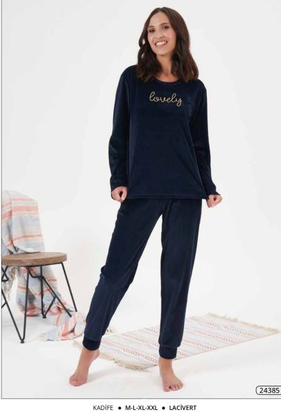 Estiva 24385 Bayan Kadife Düz Pijama Takım Bordo