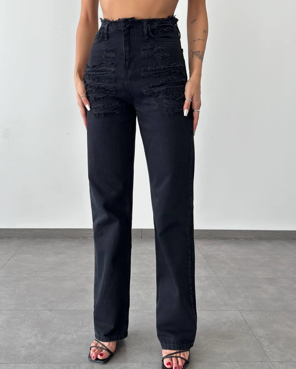 Yüksek Bel Detaylı Black Straight Jean Pantolon