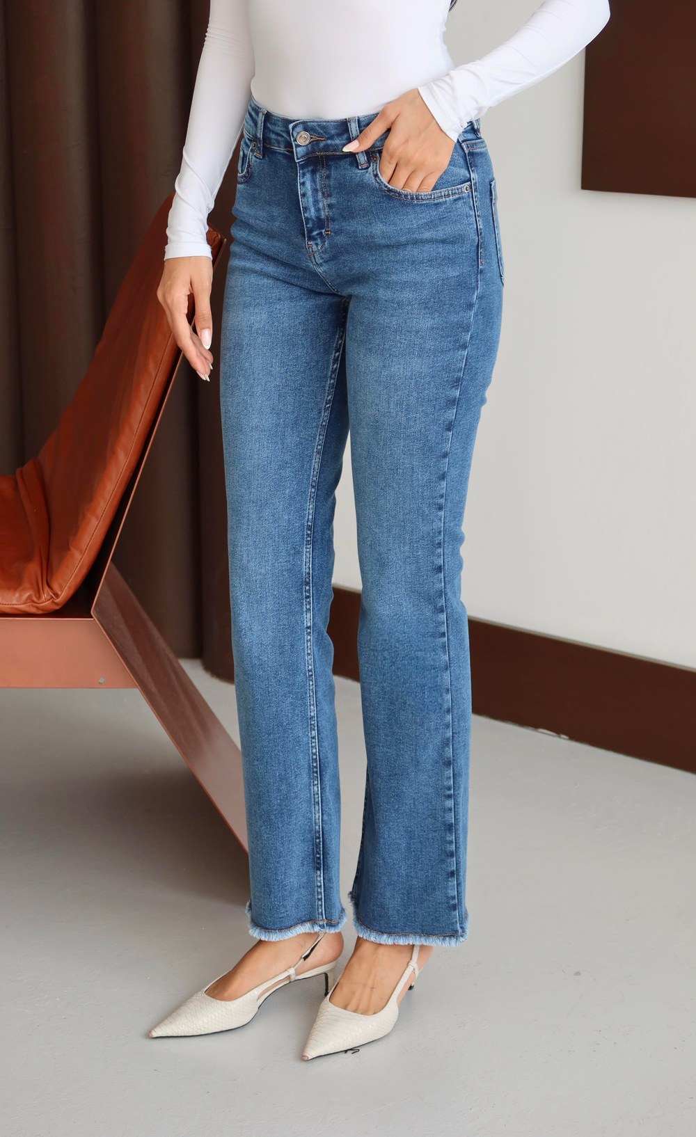 Yüksek Bel Paça Püskül Detaylı Blue Jean Pantolon