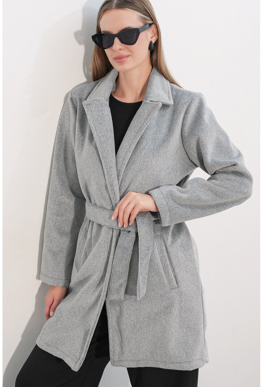 GRİ