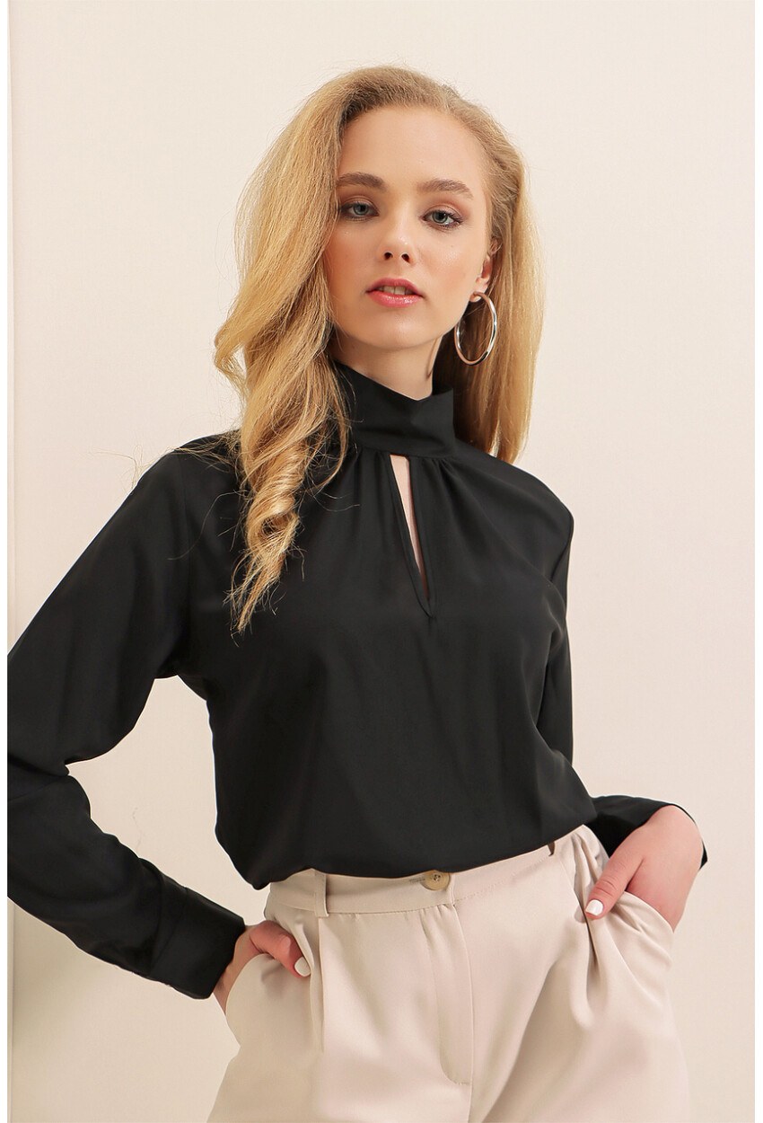 0418 Pencere Detaylı Bluz