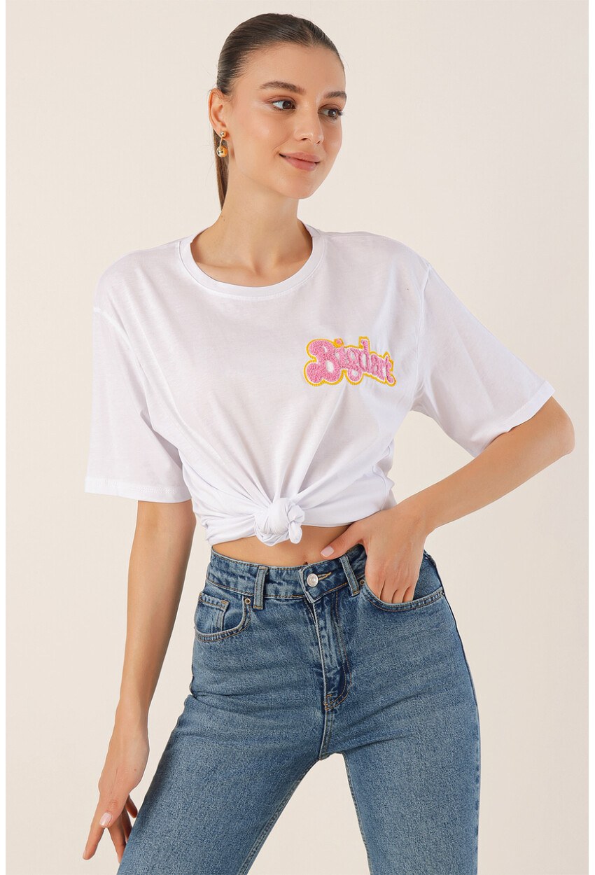 4312 Nakışlı Oversize Tişört