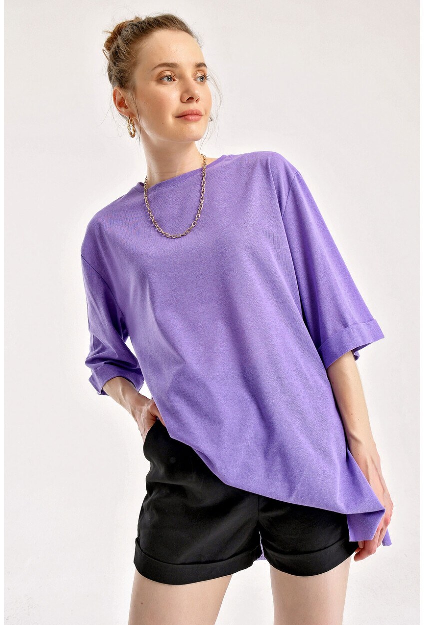 4123 Yırtmaçlı Oversize Tişört
