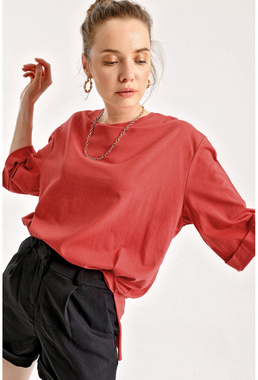 4123 Yırtmaçlı Oversize Tişört
