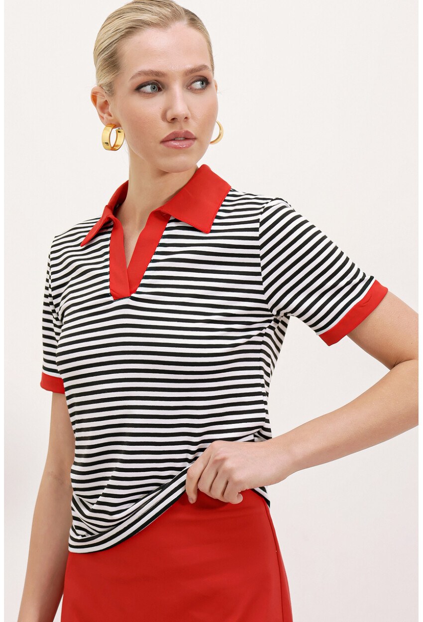0499 Polo Yaka Çizgili Tişört