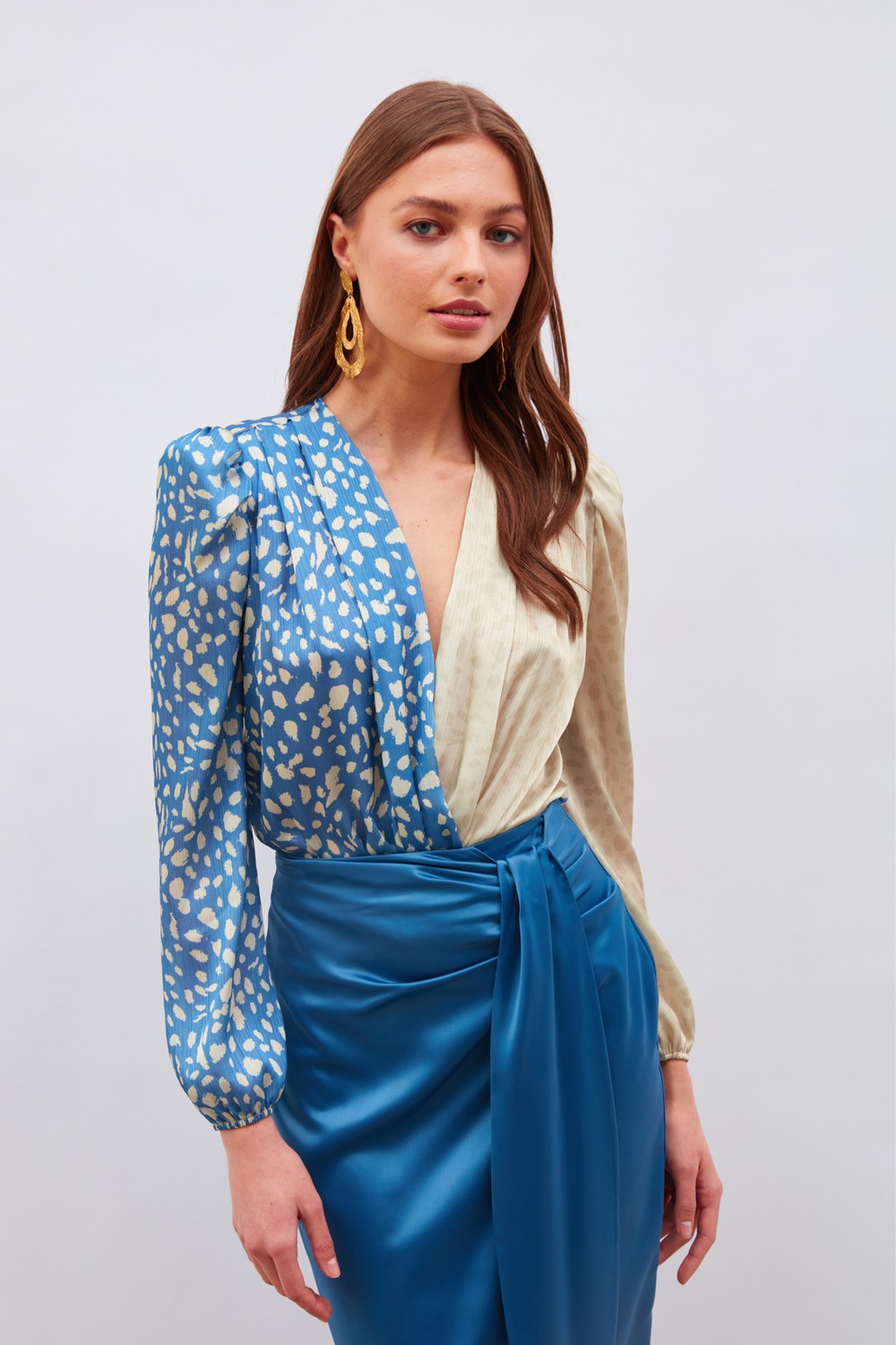 Kruvaze Desenli Bodysuit - Mavi-Bej