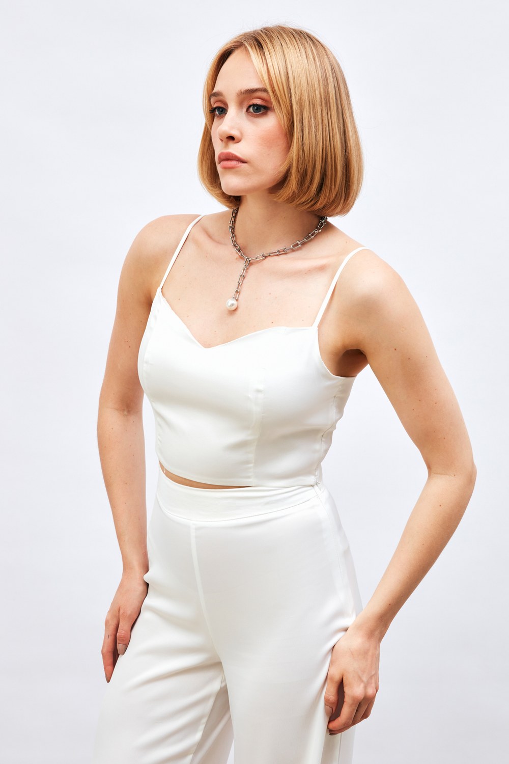 İp Askılı Saten Crop Bluz - Ekru