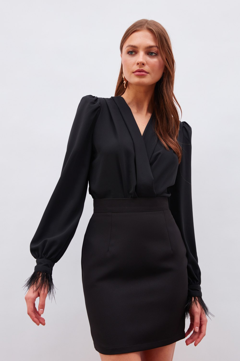 Kol Tüy Detaylı Bodysuit Bluz - Siyah