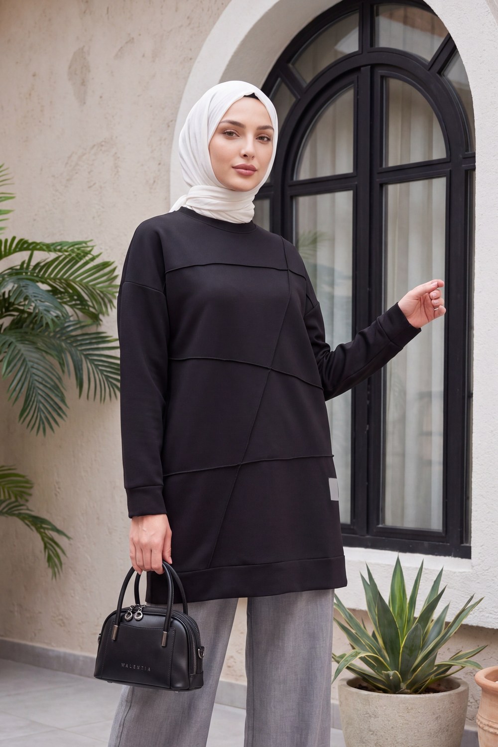 Çima Desenli Bisiklet Yaka Tunik -Siyah