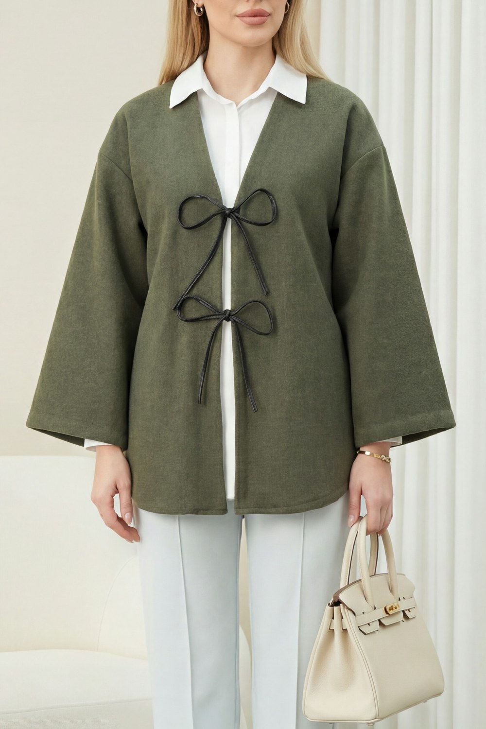 Önü Bağcıklı Oval Kesim Kaşe Kimono -Haki