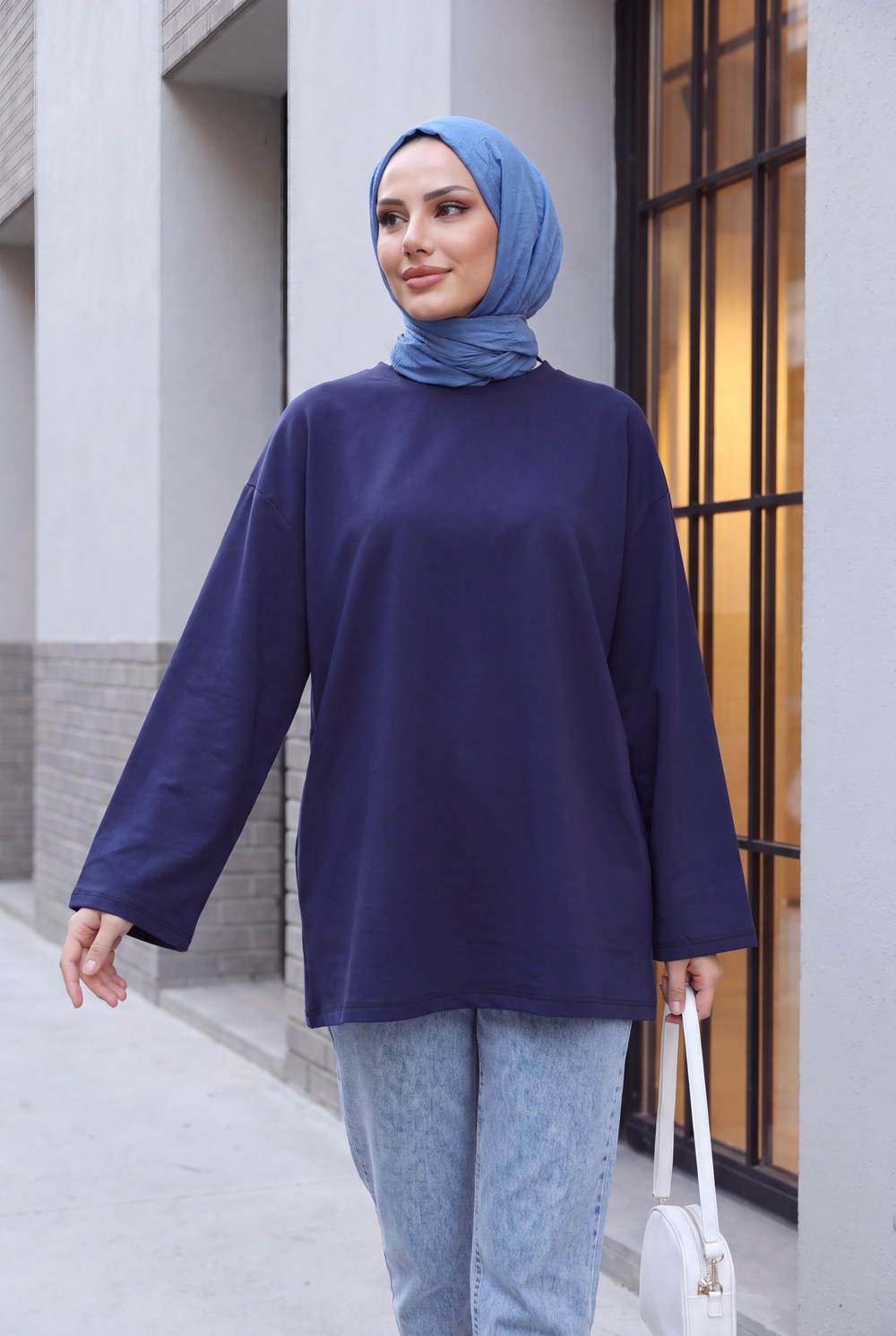 Yuvarlak Yaka Salaş Penye Tunik -Laci