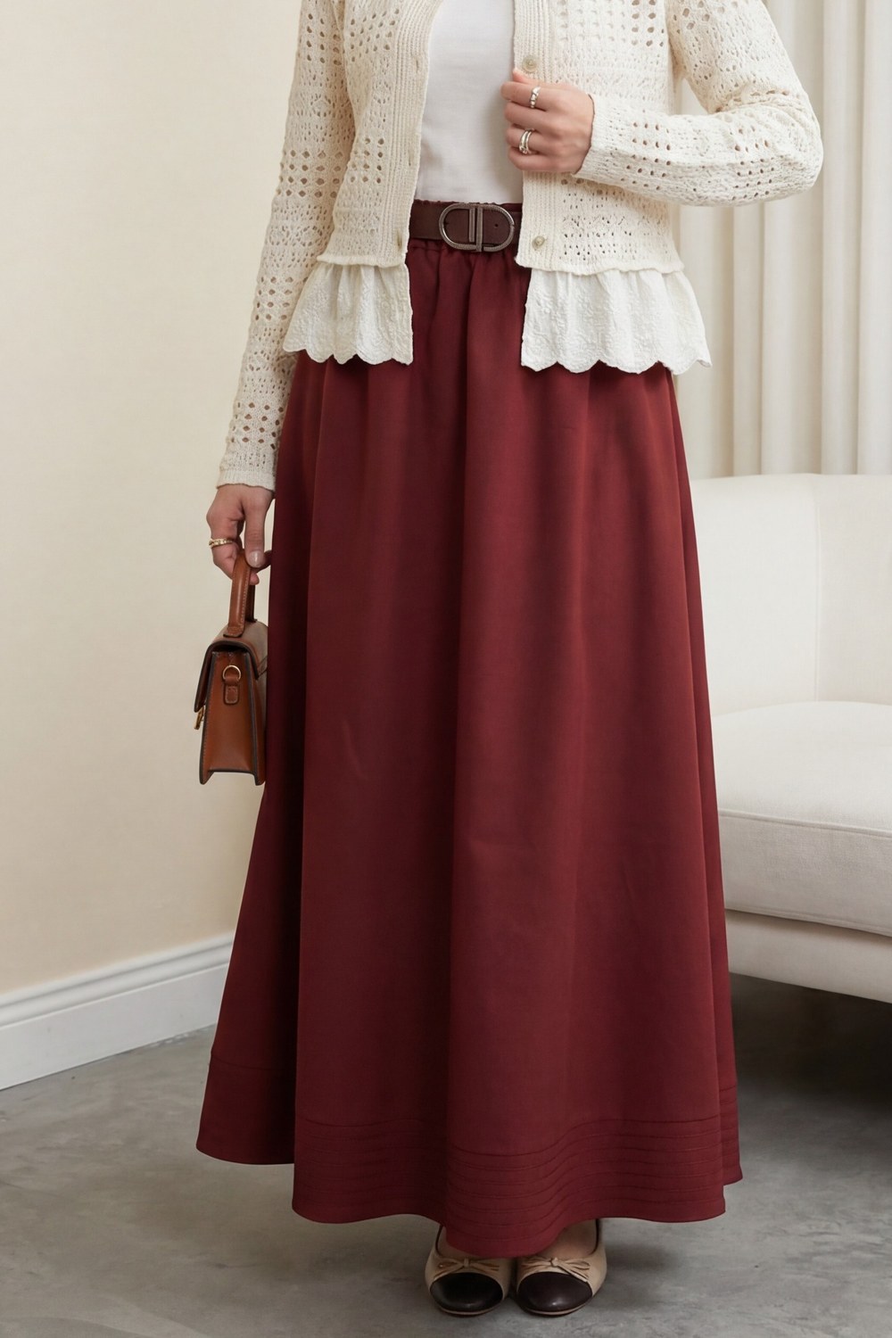 Etek Ucu Dikiş Detaylı Beli Lastikli Astarlı İthal Soft Gabardin Etek -Bordo