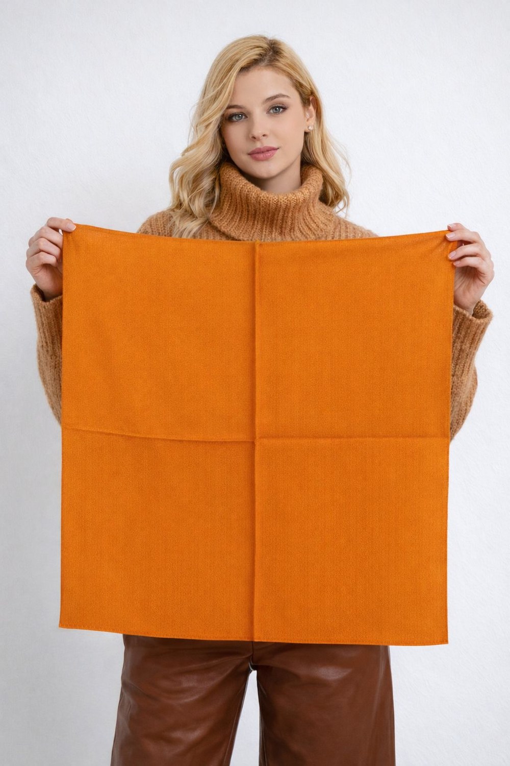 13731 Turuncu Saten Bandana Fular 50x50 Cm