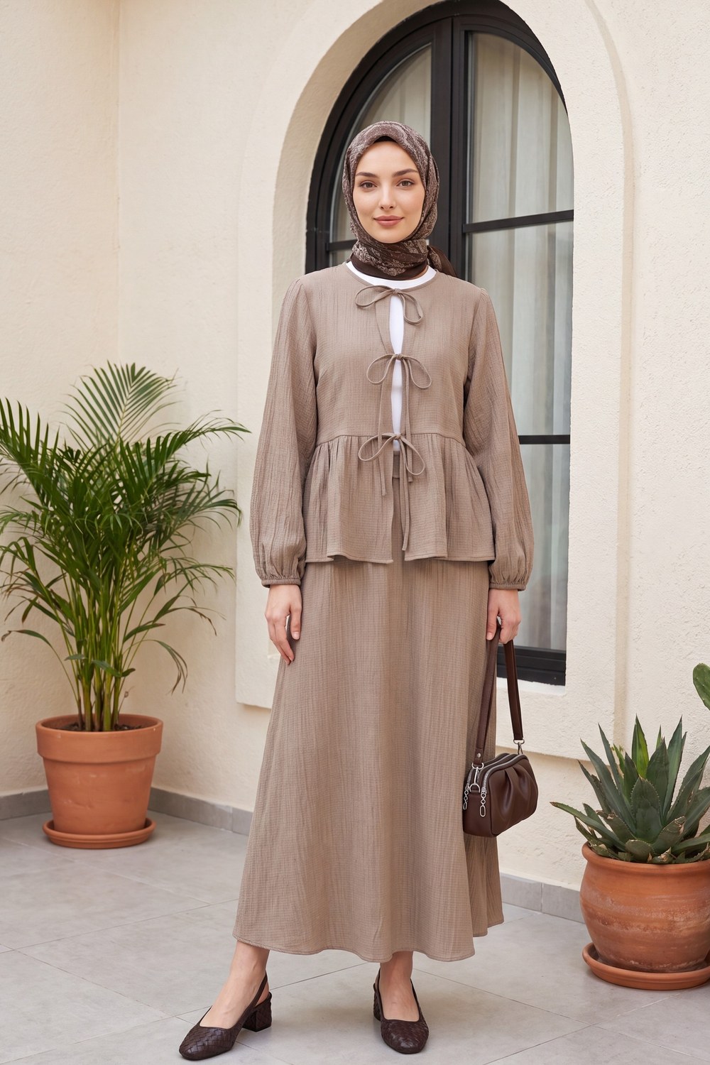 Önü Bağlamalı Kolu Lastikli Etekli Krinkıl Kimono Takım -Vizon