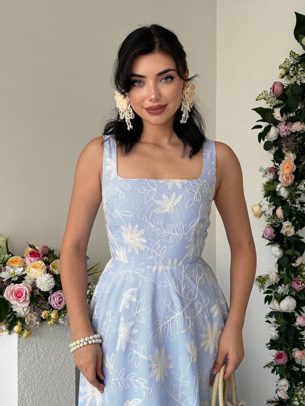 Femel Nakış Detaylı Elbise ETK-00973-cicek-d-mavi