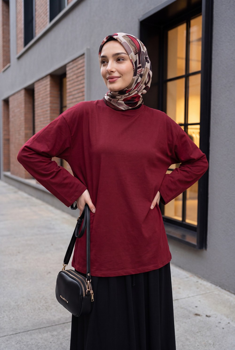 Yuvarlak Yaka Salaş Penye Tunik -Koyu Bordo