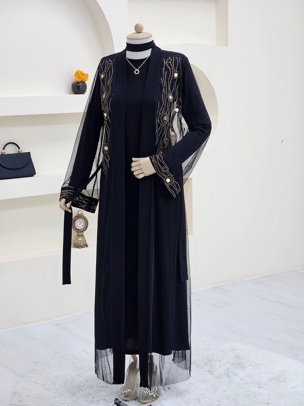 Önü Ve Manşeti Taşlı Abaya -Bakır