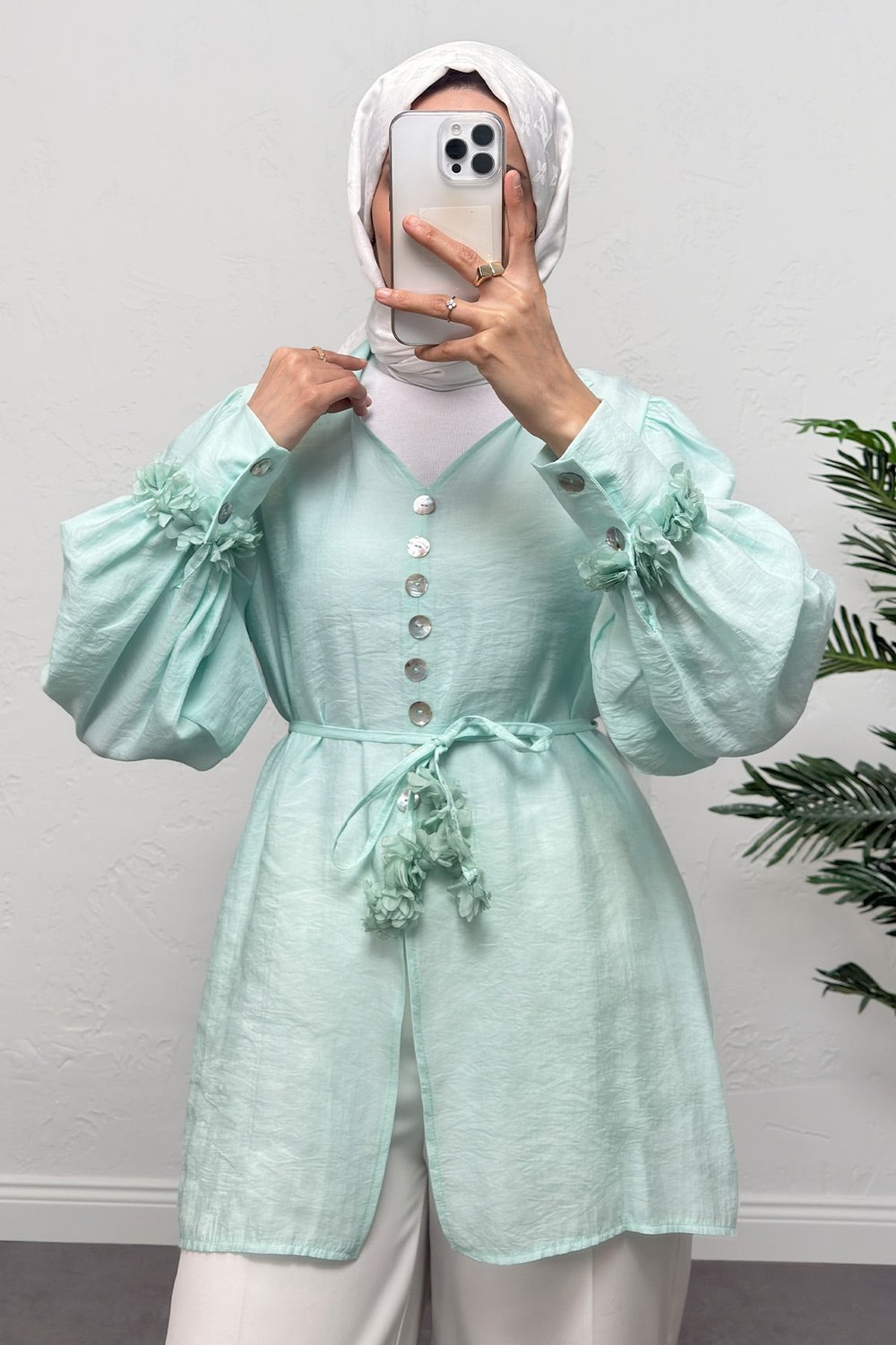 Çiçek Aksesuarlı Gömlek 0064 - Mint Yeşili